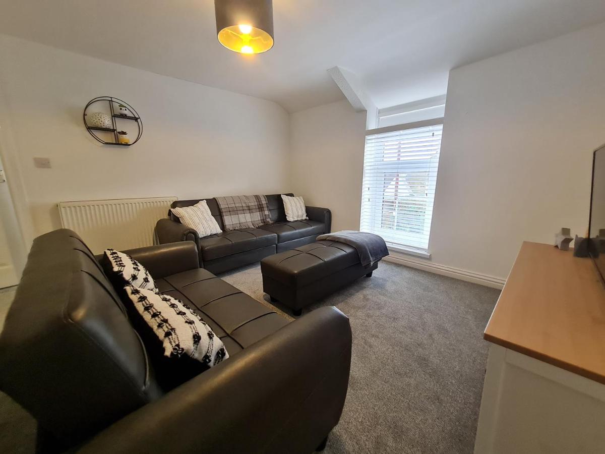 Perfect Location 3 Bed Serviced Apartment With Bike Storage For Bpw. Close To Brecon Beacons Мертір-Тідвіл Екстер'єр фото